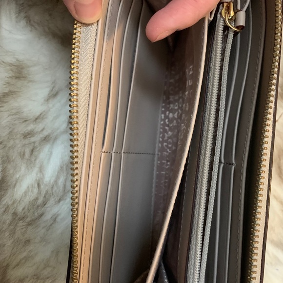 Kate spade cross body bag and wallet - Picture 5 of 8